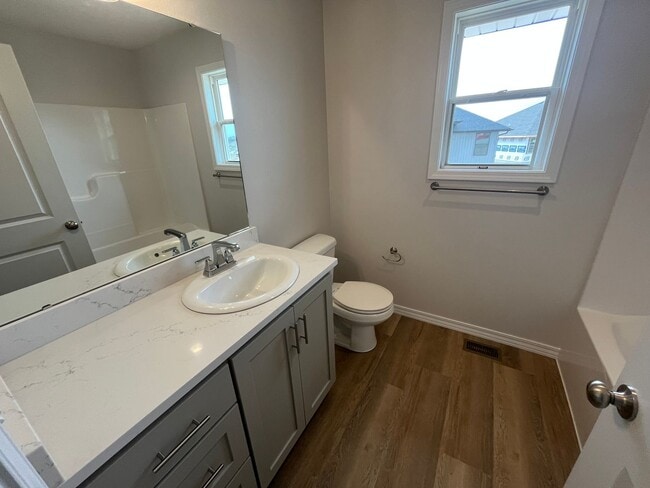 Building Photo - Beautiful, brand-new, 3-bedroom, 2-bath home in Nixa with a 3-car garage.