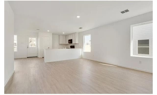 Building Photo - 613 Holleman Dr