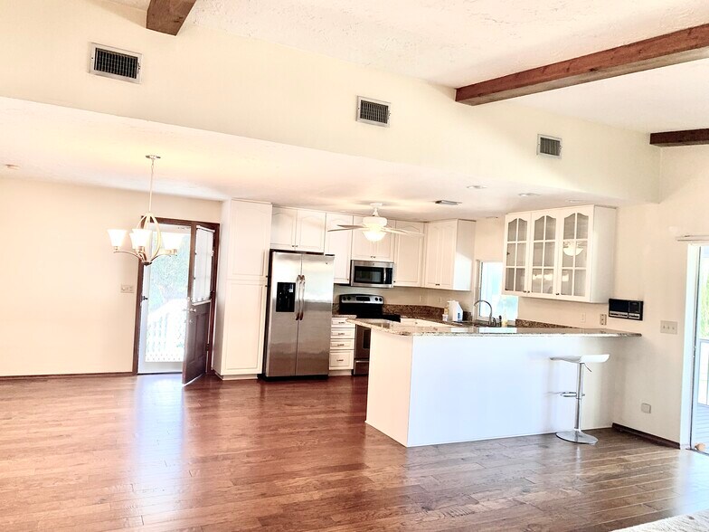 Building Photo - 5203 15th St W