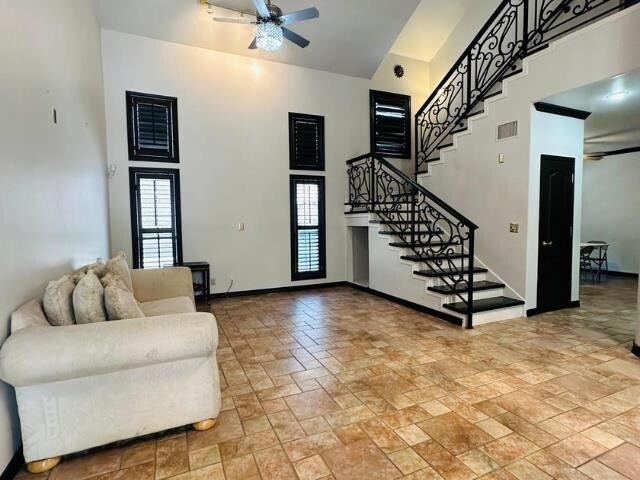 Building Photo - 109 E Del Mar Blvd