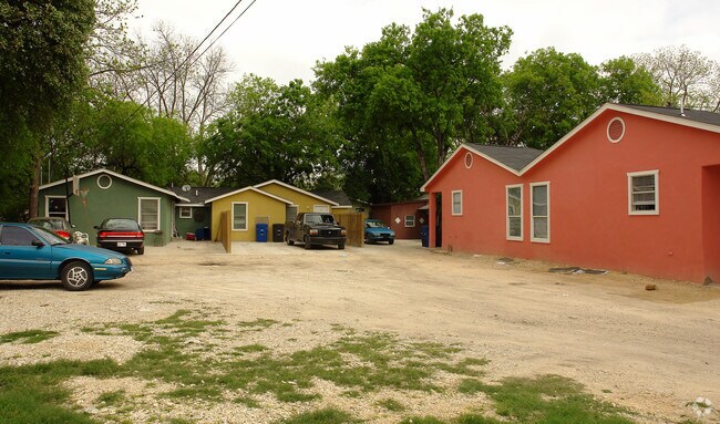 Building Photo - 4515 W Durango St