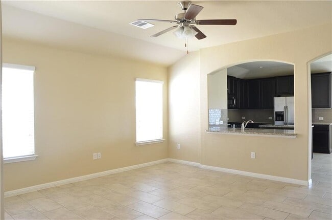 Building Photo - 12105 Harpster Bend