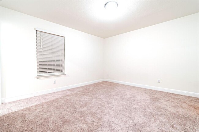 Building Photo - 4509 Acerno St