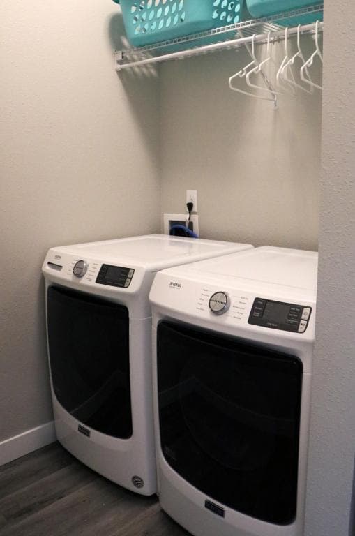 Building Photo - 480 Division St