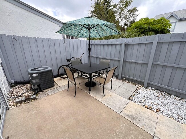 Building Photo - 513 Seaport Blvd