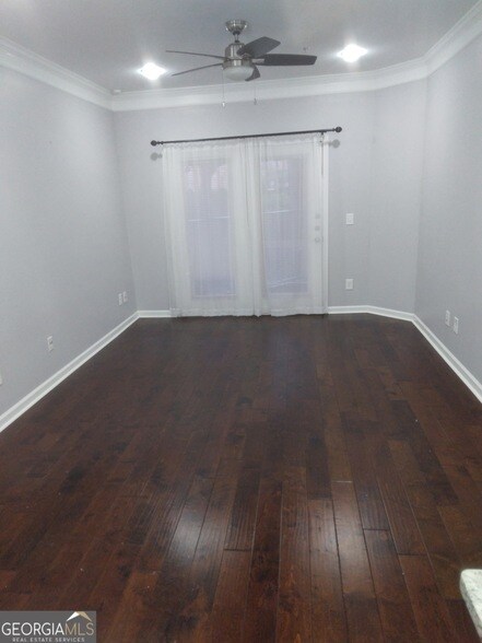 Building Photo - 10 Perimeter Summit Blvd