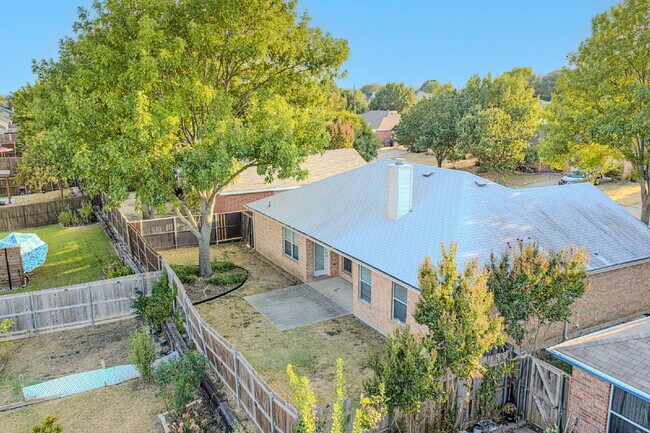 Building Photo - Single Family 3 Bedroom for Rent
