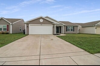 Building Photo - BRITTANY CHASE...3 Bedroom 2 Bath