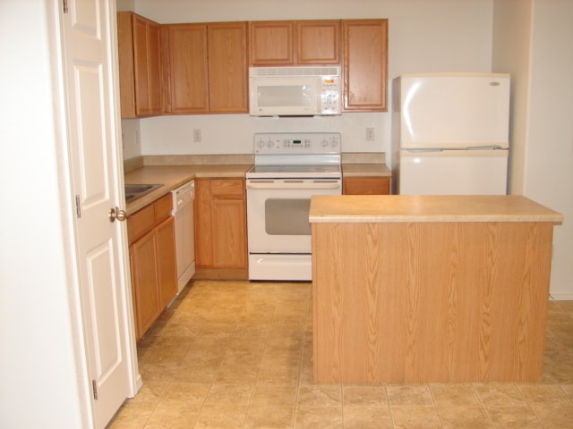 Building Photo - 10515 Country Park Point