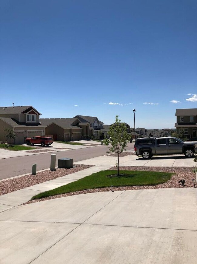 Building Photo - 6996 Tullamore Dr