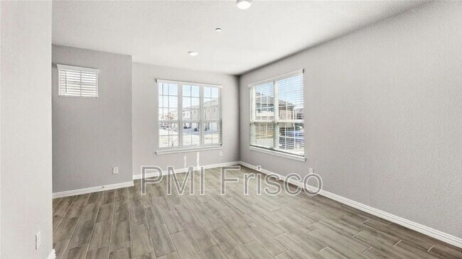 Building Photo - 2820 Percheron Dr