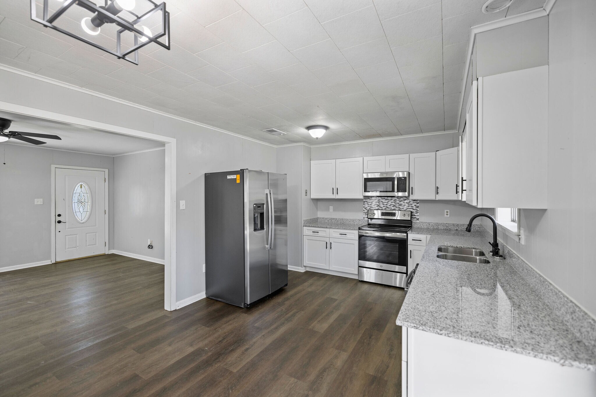 Building Photo - 124 Florence Dr