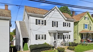 Building Photo - 129 S Clay St