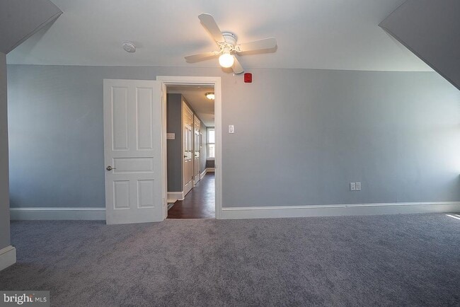 Building Photo - 7350 Ridge Ave