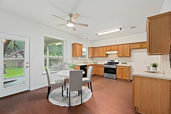 Building Photo - 3477 Flowstone Ln