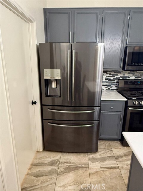 Building Photo - 39623 Bonaire Way