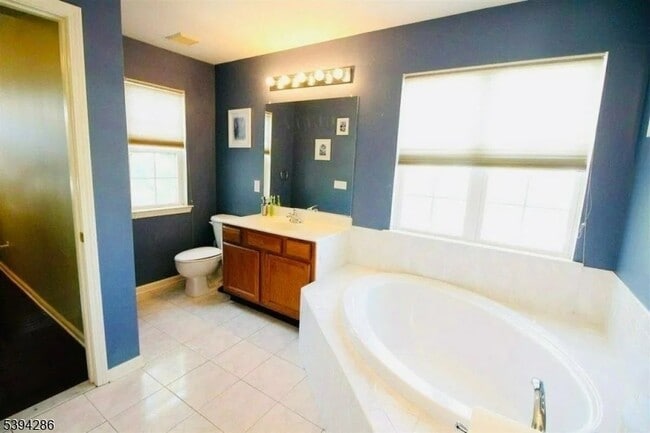 Building Photo - 14 Elco Ct