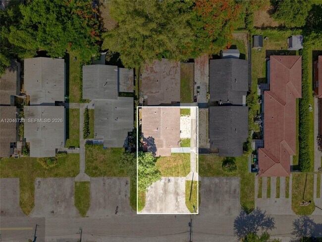 Building Photo - 20117 SW 88th Ct