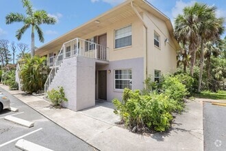 Building Photo - 1-Bedroom Condo Near Downtown Sarasota
