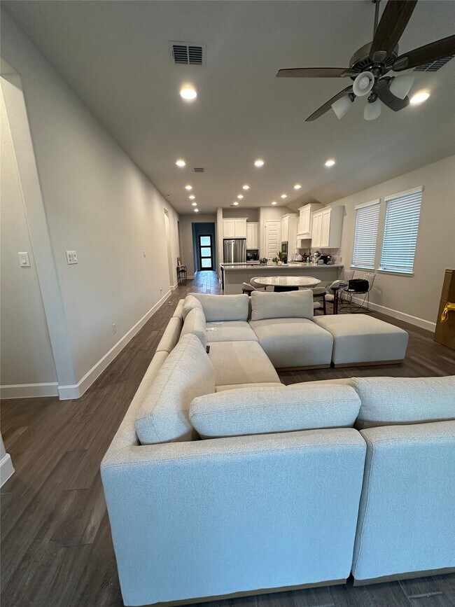 Building Photo - 107 Harlequin Duck Ct