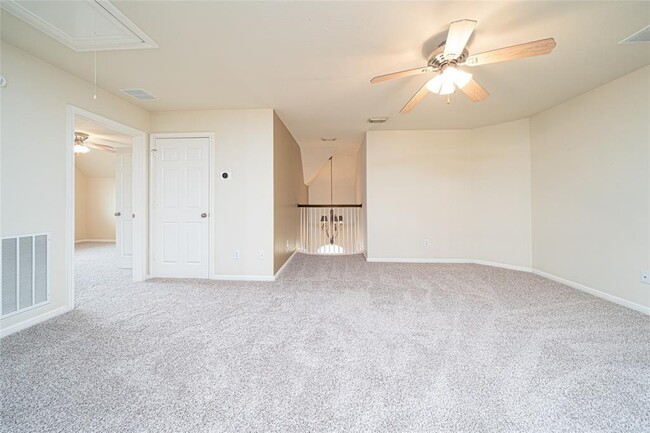 Building Photo - 14418 Chartley Falls Dr