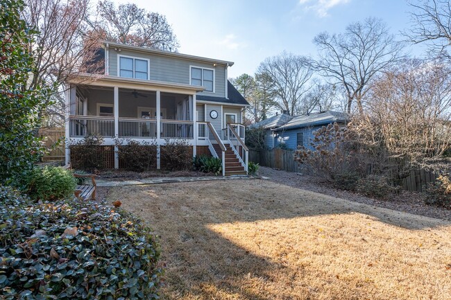 Building Photo - "Charming Tucker Retreat: 3BR Home with Gr...