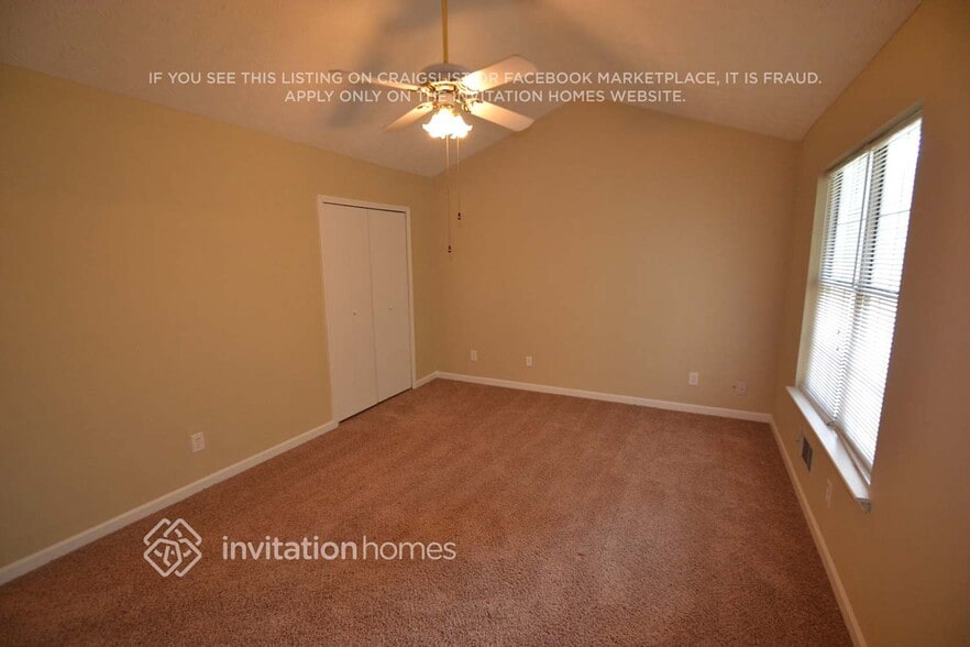 Building Photo - 2820 Sweet Oaks Ct