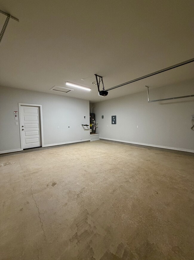 Building Photo - 14427 Inspiration Pt