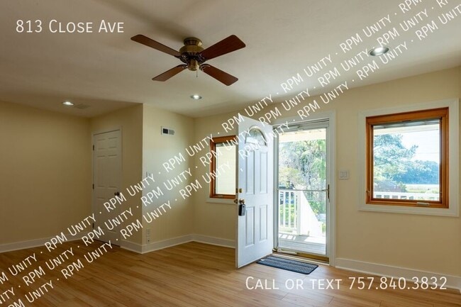 Building Photo - 813 Close Ave