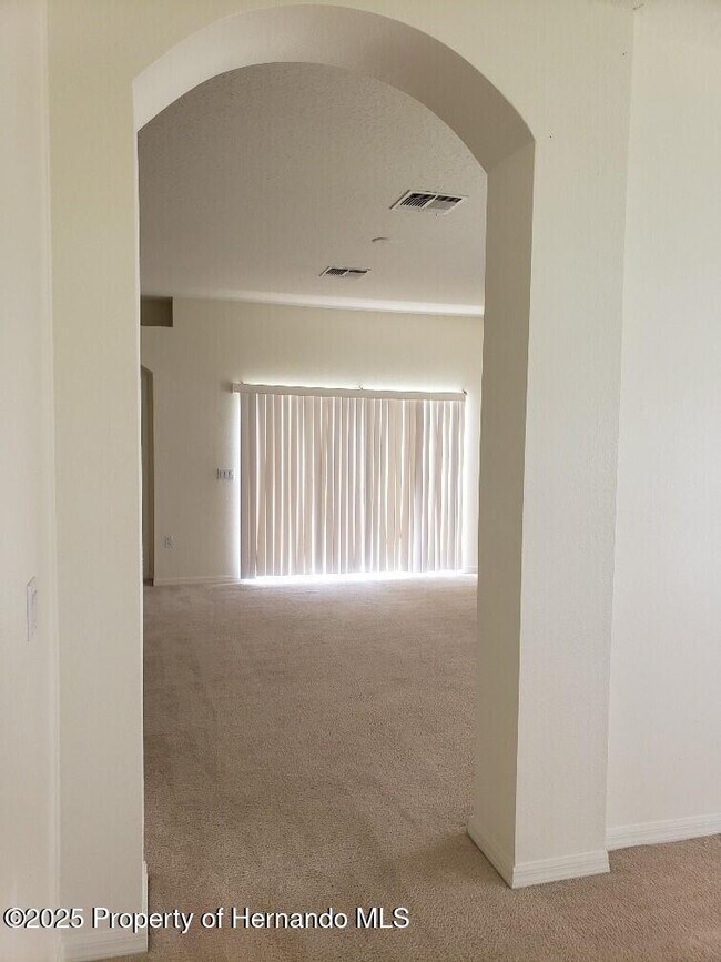 Building Photo - 15206 Copper Loop