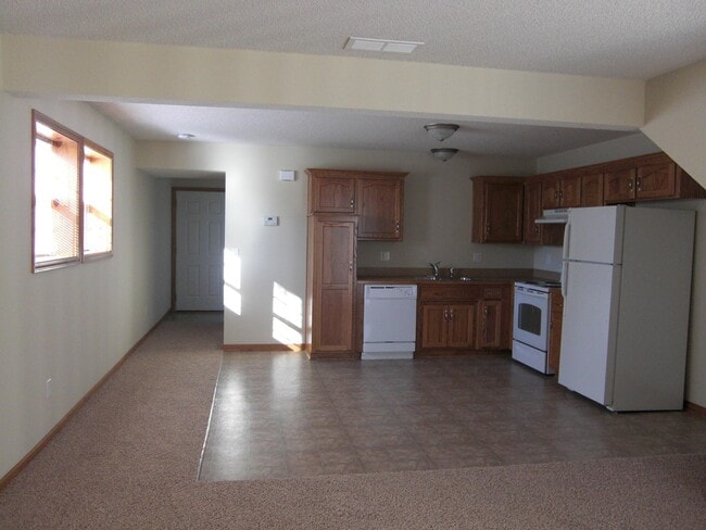 Primary Photo - 1516 SW Shelby Dr