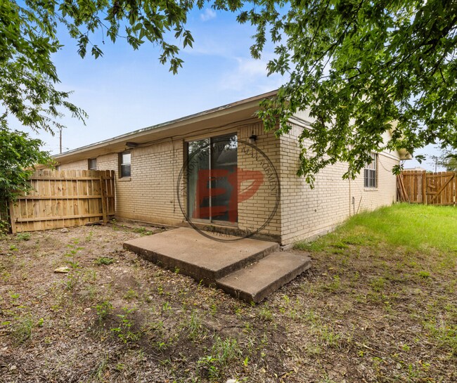 Building Photo - 1409 Paseo Del Oro