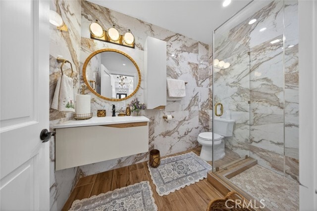 Building Photo - 327 Vine St