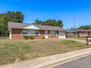 Building Photo - 7712 Colony-