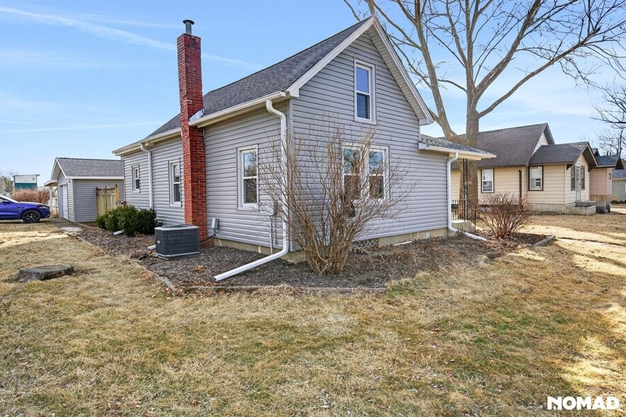 Building Photo - 301 Birch Ave