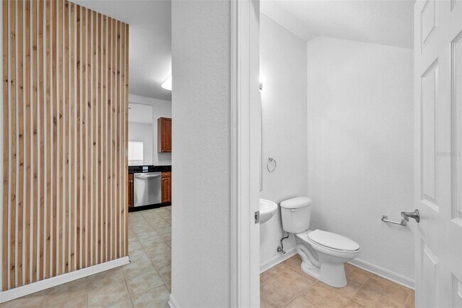 Building Photo - 8206 Bally Money Rd