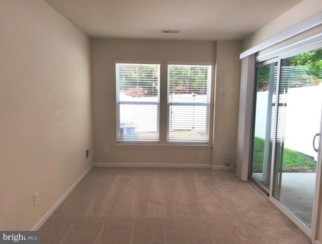 Building Photo - 22520 Highcroft Terrace