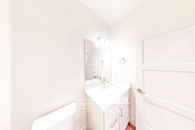 Building Photo - Brand New! Modern Home in Trestlewood – Where Comfort Meets Community!