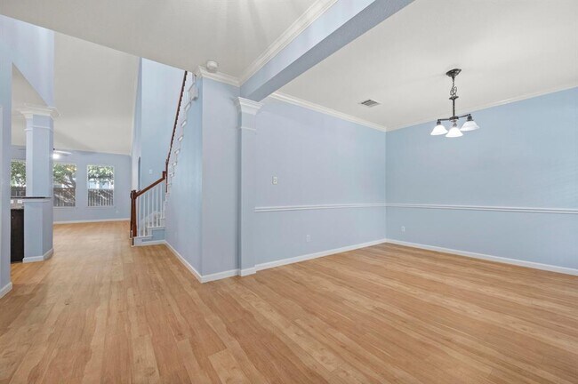 Building Photo - 1421 Gorham St