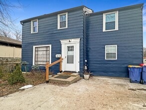Building Photo - 1712 Michigan St NE