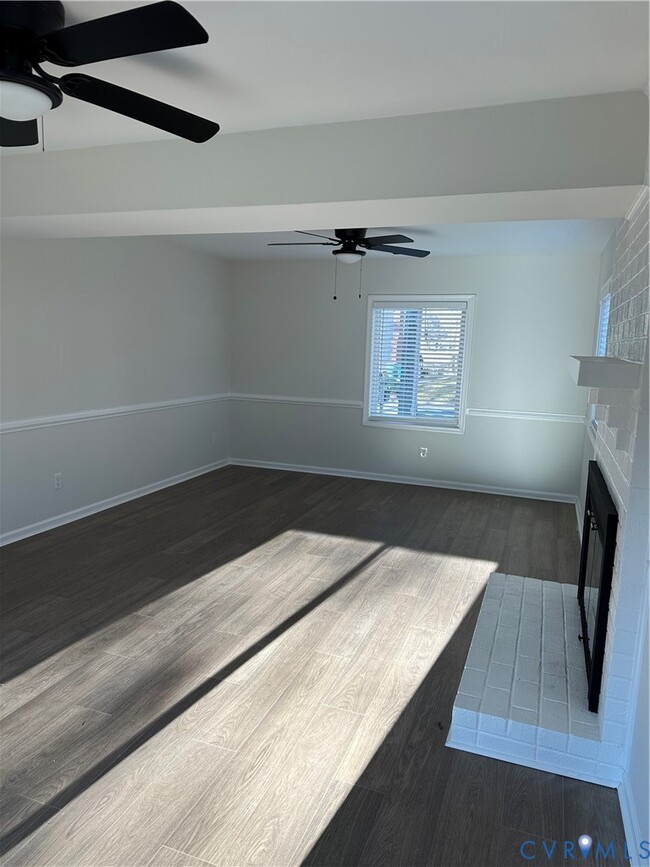 Building Photo - 9015 Covewood Rd