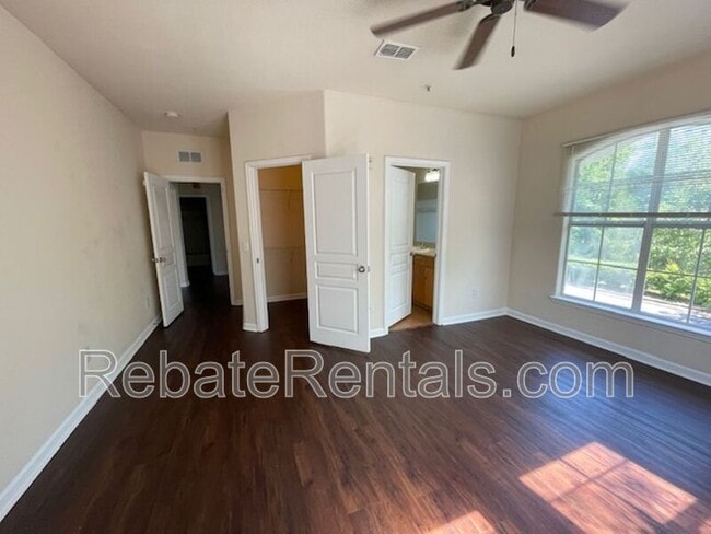 Building Photo - 8290 Gate Pkwy W