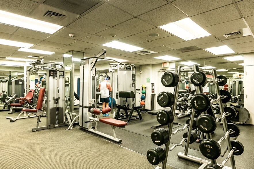 On-Site Gym - Brook House - 44 Washington St