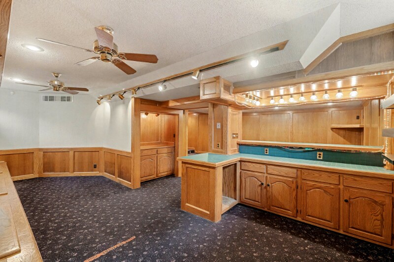 Building Photo - 15322 W 83rd Terrace