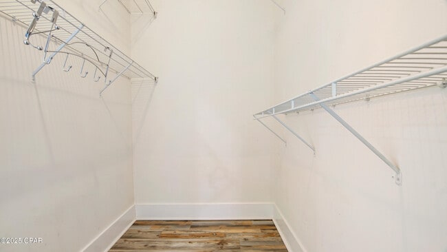 Building Photo - 316 Petrel St