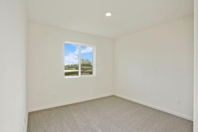 Building Photo - Brand new house ready to be your next home