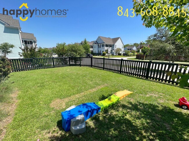 Building Photo - 4 Bed 3.5 Bath Home at Carolina Bay in Wes...