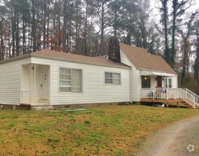 Building Photo - 10819 Old Apison Pike