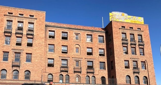 Primary Photo - Bonneville Apartments