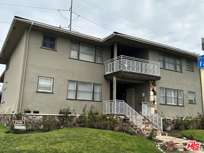 Building Photo - 5828 Condon Ave